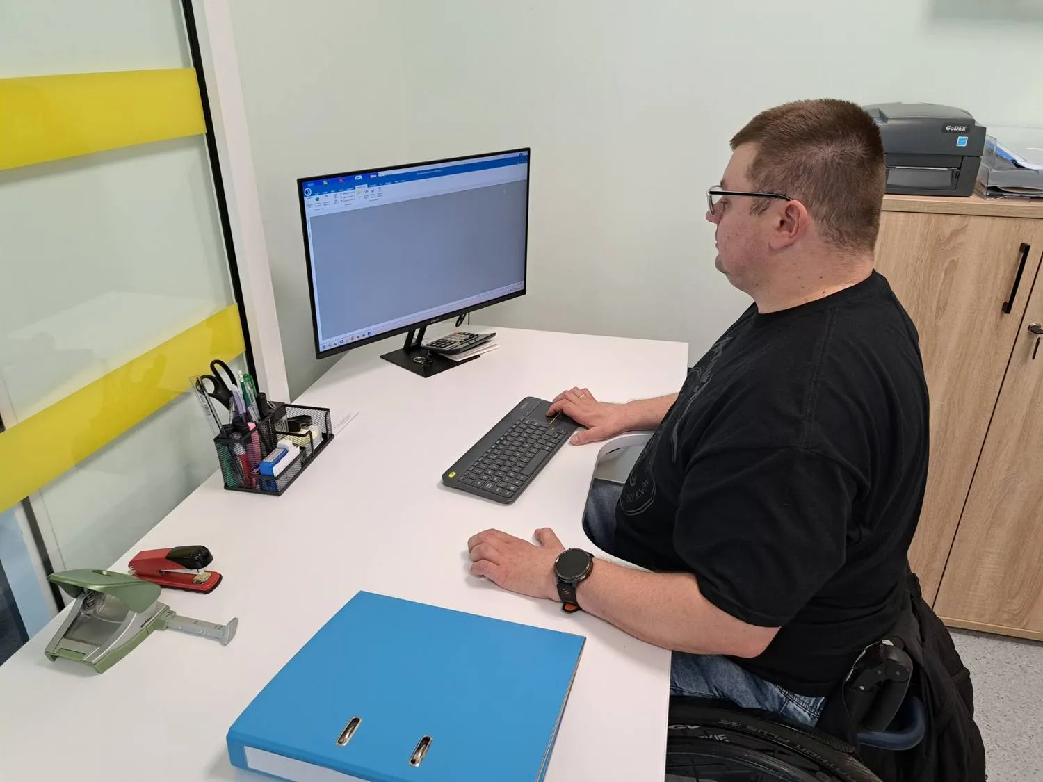 Zajęcia z instruktorami — rehabilitacja w praktyce — zdjęcie 3